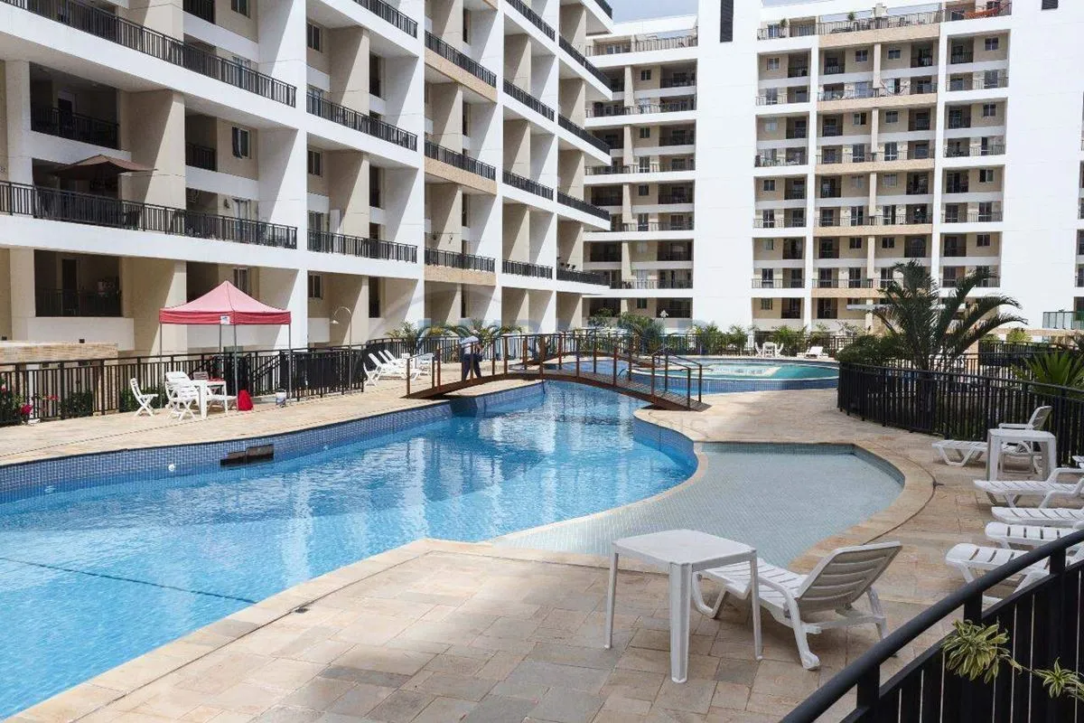 Este excelente apartamento de 50m² no renomado condomínio Tagua Life Resort ofer...