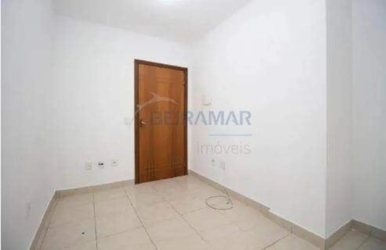 Viva a experiência de morar com conforto e praticidade na Vicente Pires. Este ap...