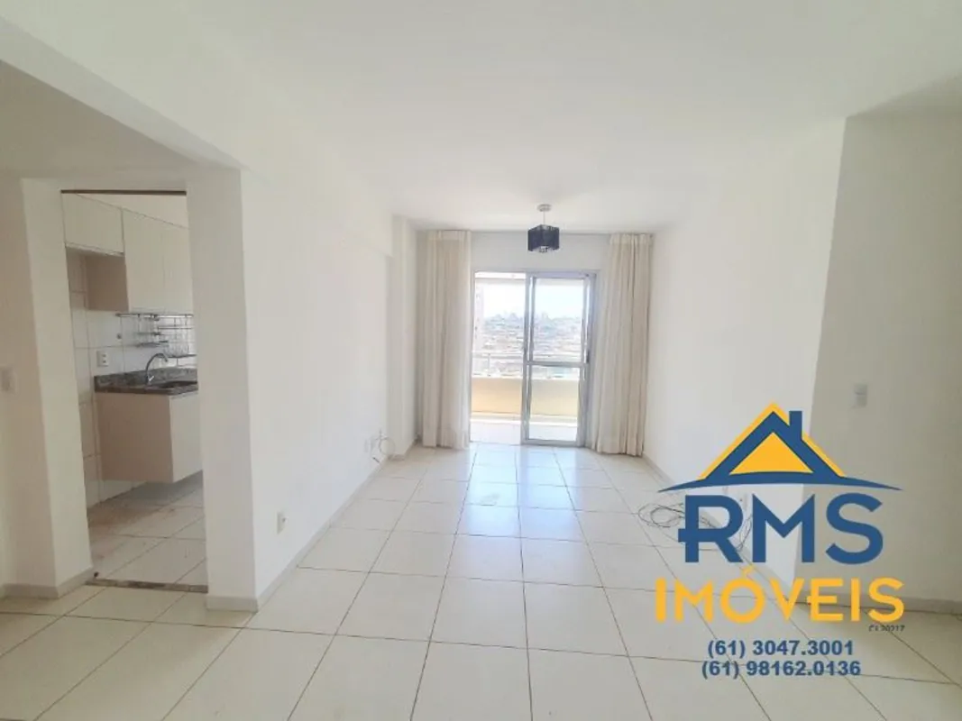 Espaço, conforto e uma localização estratégica fazem deste apartamento uma excel...