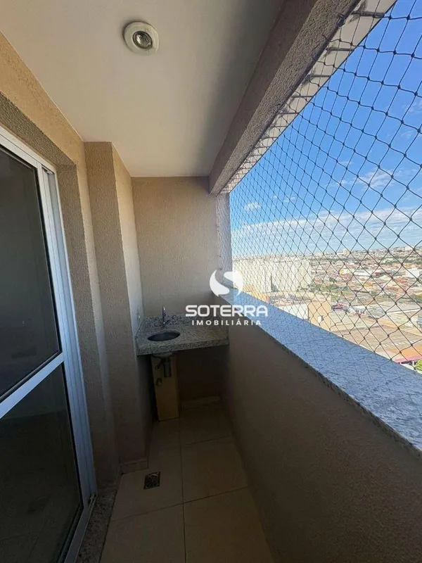 SOTERRA IMOBILIÁRIA DISPONIBILIZA PARA LOCAÇÃO EXCELENTE APTO NO EDIFÍCIO VIVACE...