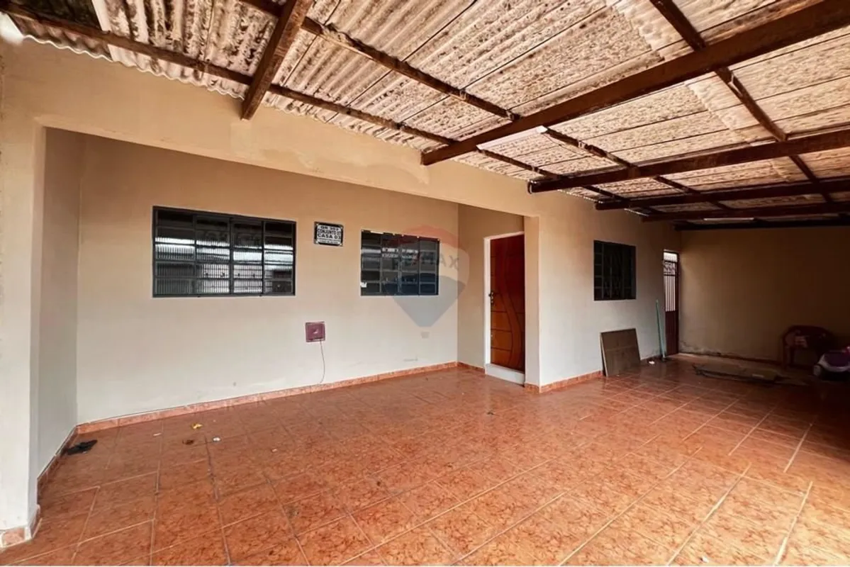 ALUGUEL DE CASA EM SAMAMBAIA SUL NA QS 303Aluga-se casa com 03 quartos,Ao lado d...