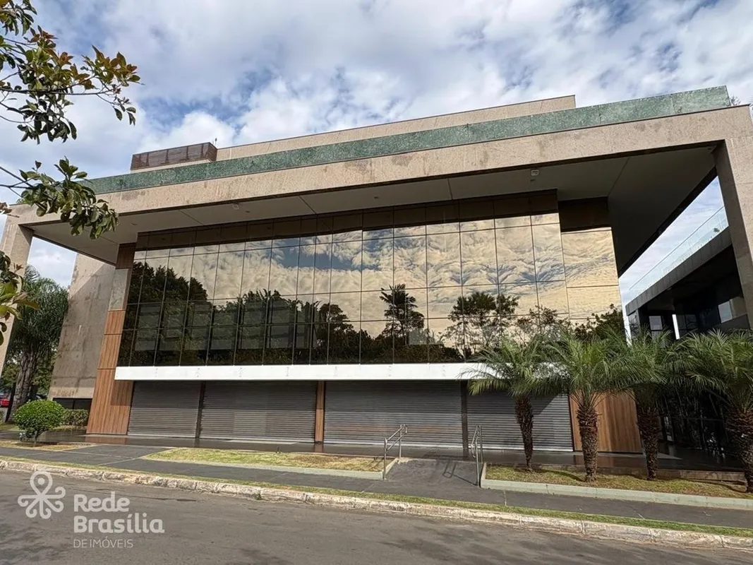 LOJA COMERCIAL DE GRANDE PORTE PARA LOCAÇÃO | QI 03, LAGO SULOportunidade única ...