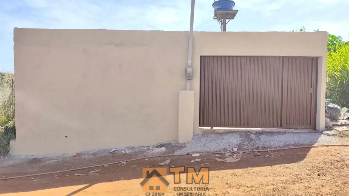 TM CONSULTORIA IMOBILIÁRIAVENDE;Excelente Casa com 2 Quartos, B. Morro da Cruz, ...