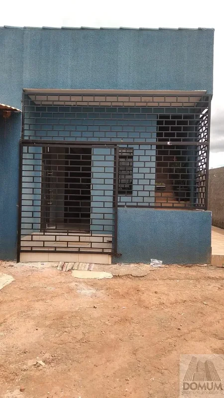 CASA À VENDA – RUA 4 | 26 DE SETEMBROExcelente oportunidade para morar ou invest...