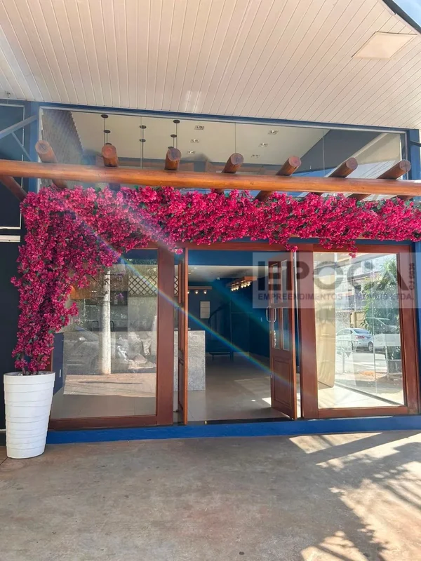 LOJA COM MEZANINO, MONTADA PARA CAFE OU SIMILARES, AREA 39,40M2 + O MEZANINO, CO...