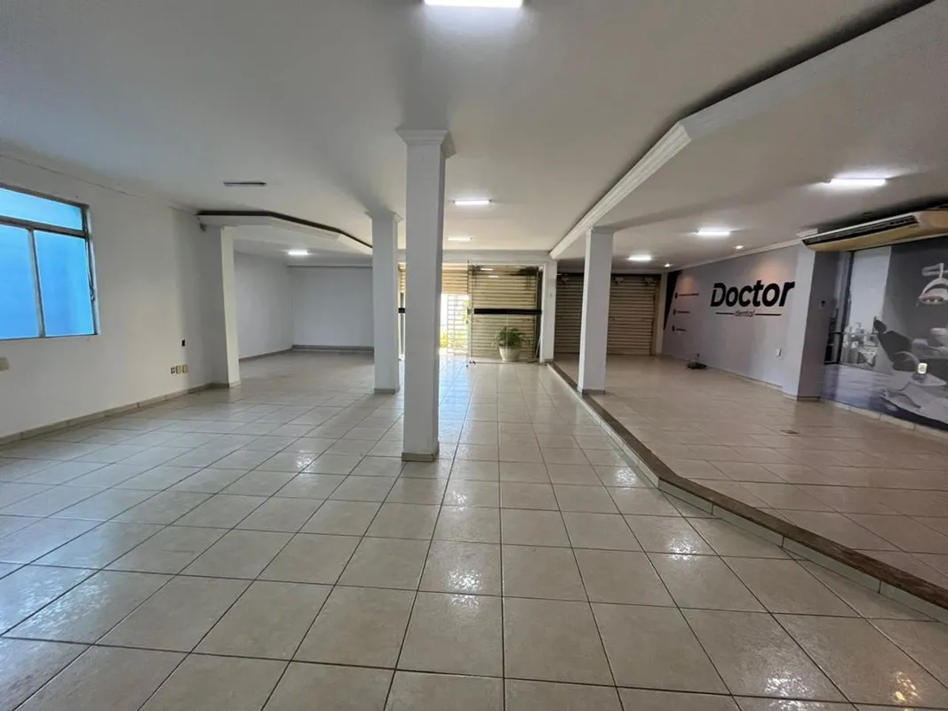 Excelente oportunidade para empresas que buscam um imóvel amplo, versátil e em l...