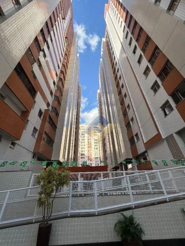 APARTAMENTO | 3 QUARTOS | 1 SUÍTE | 73m² | VARANDA | 1 VAGA | A MENOS DE 150M DO...