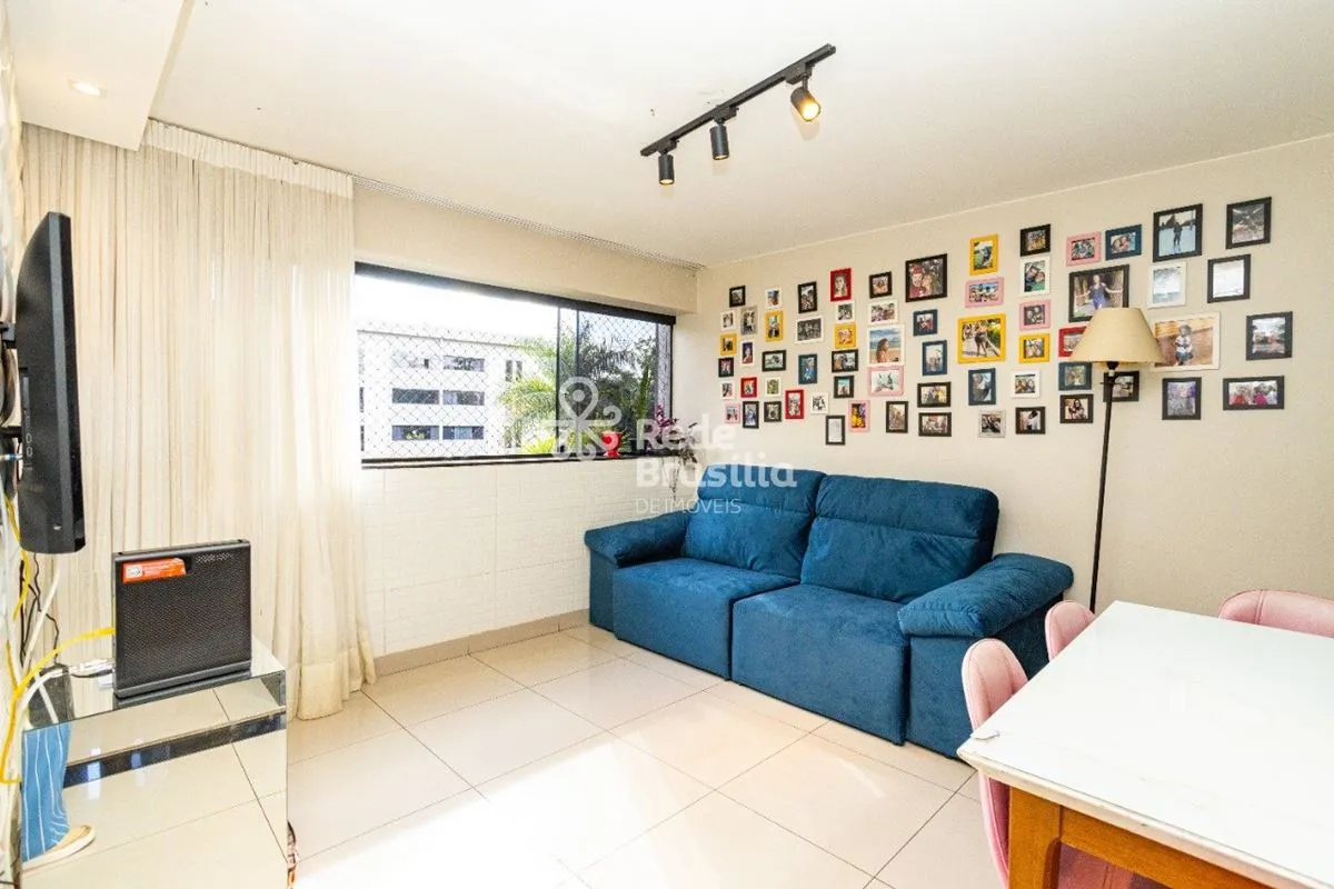 SHCES 207 - Cruzeiro NovoEste apartamento conta com ambientes amplos, bem ilumin...