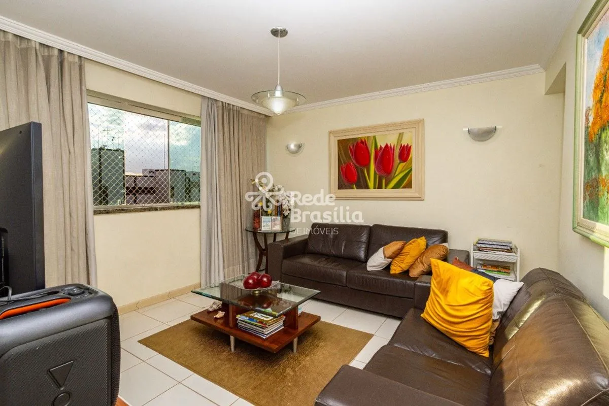 SHCES 207 - Cruzeiro Novo Apresentamos este excelente apartamento, com localizaç...