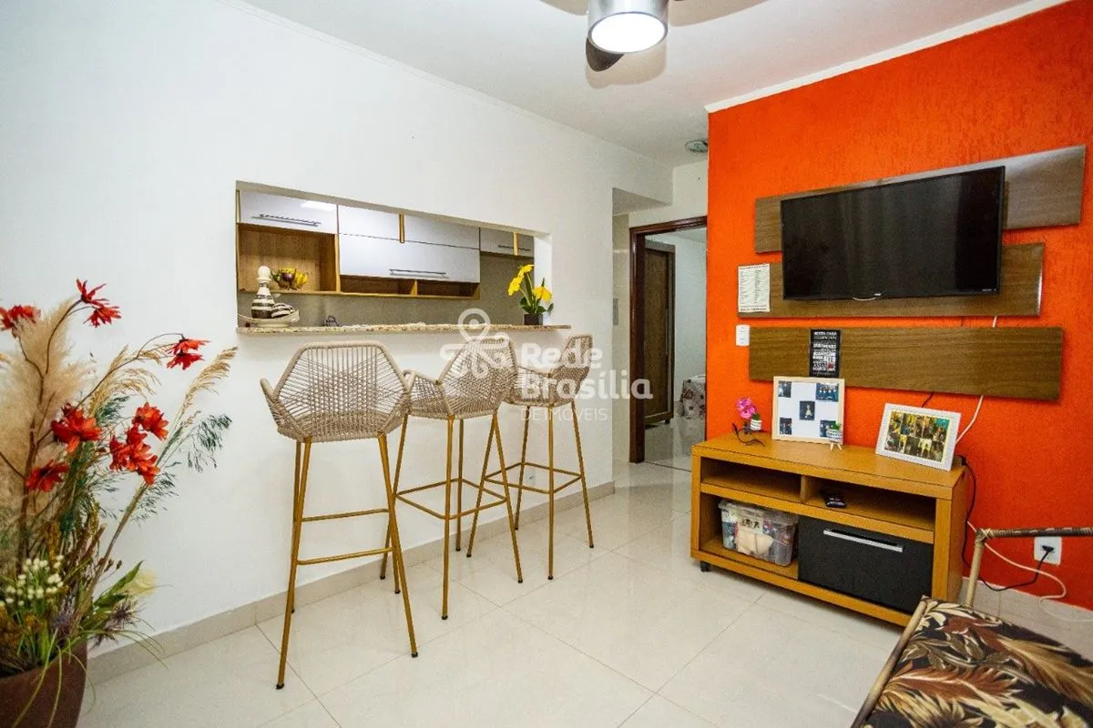 3ª Avenida - Apartamento Reformado - 2 Quartos - 1 Banheiro - Aceita Financiamen...