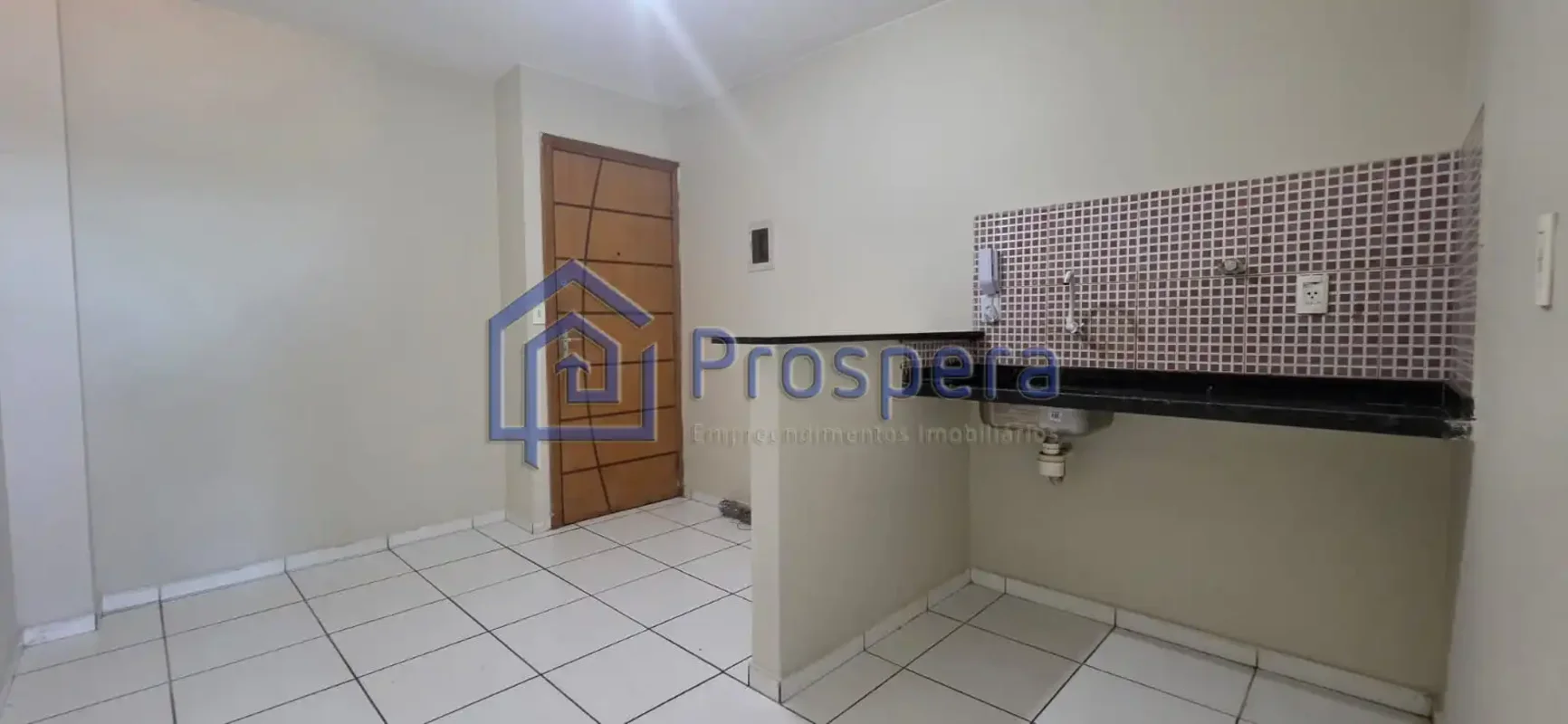ALUGA-SE: EXCELENTE APARTAMENTO NO RIACHO FUNDO 1 Morar bem e com praticidade ag...