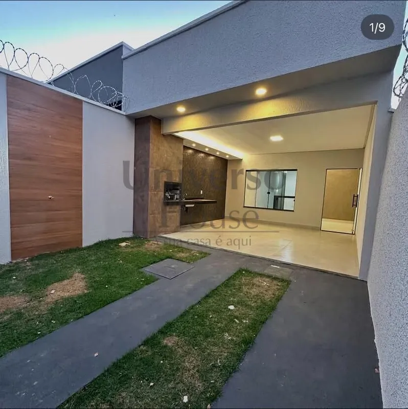 Oportunidade imperdível para quem busca conforto, estilo e qualidade! Casa com a...