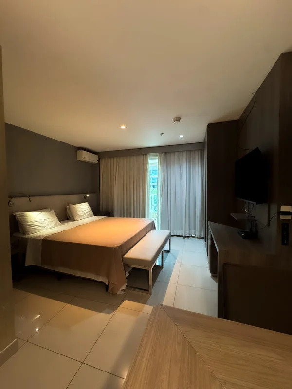 Apartamento de 1 suíte na orla do Lago Paranoá — Residencial Brisas do Lago, Bra...