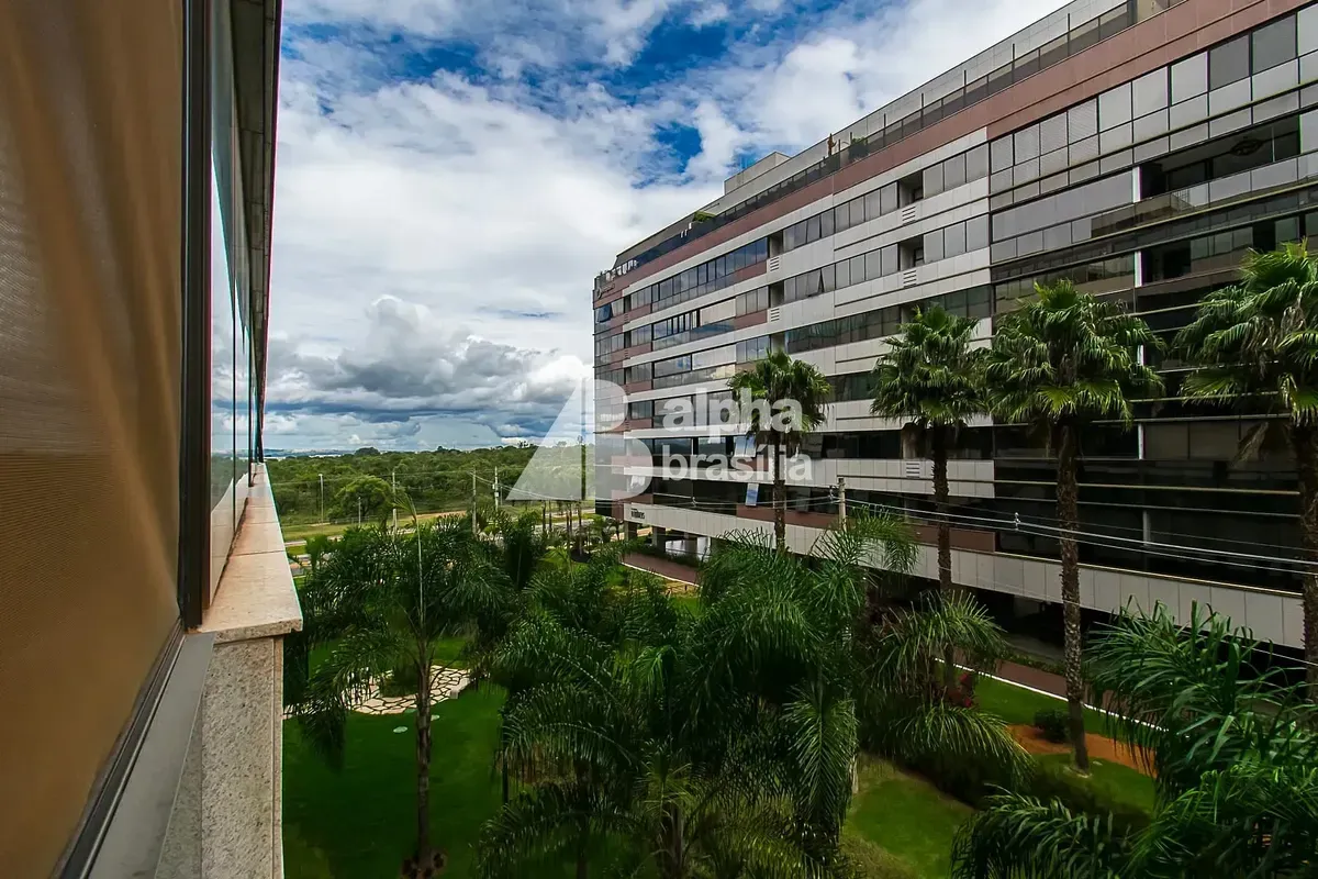 Apartamento mobiliado com frente sul, sofisticado e pronto para morar no Ed. Par...
