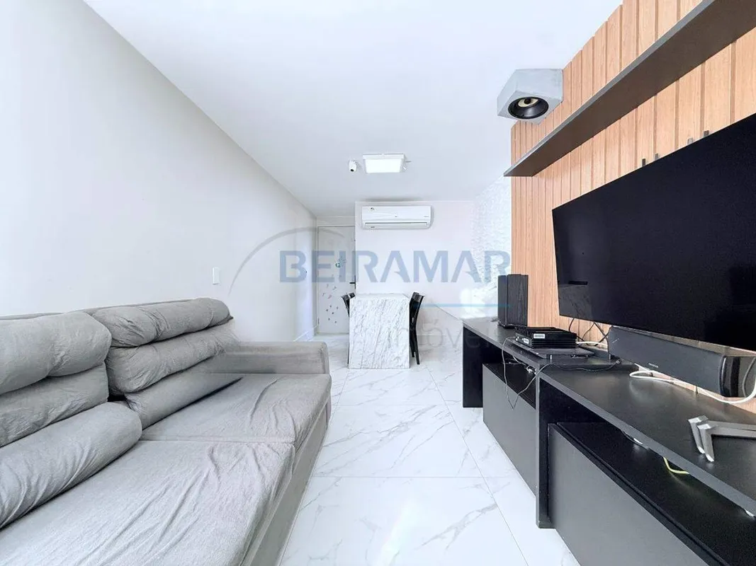 Este excelente apartamento de 60m² oferece uma estrutura impecável e totalmente ...