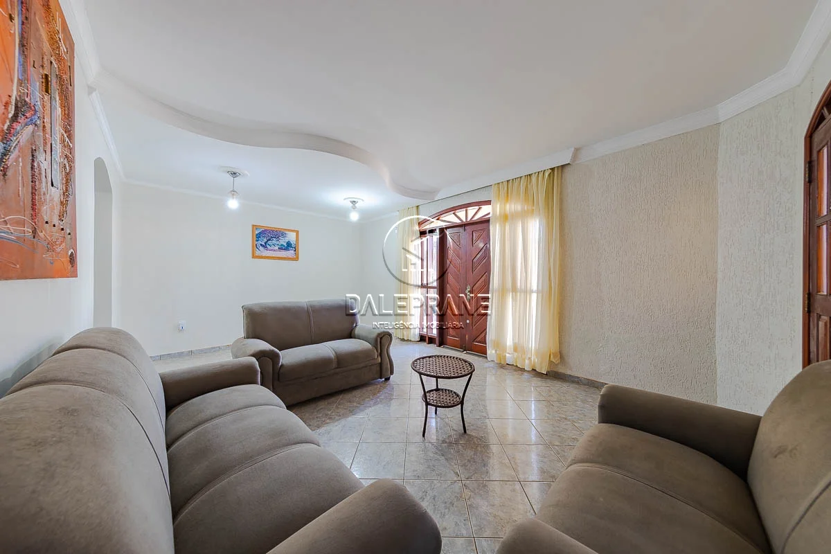 DALEPRANE INTELIGÊNCIA IMOBILIÁRIA VENDE CASA SOBRADO DE 3 QUARTOS NA QNM 40, TA...