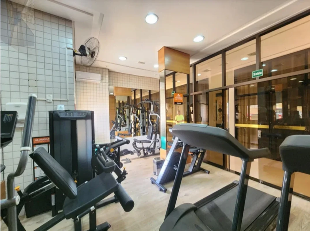 Descubra um apartamento confortável e bem localizado na Quadra 209, Res. Solar M...
