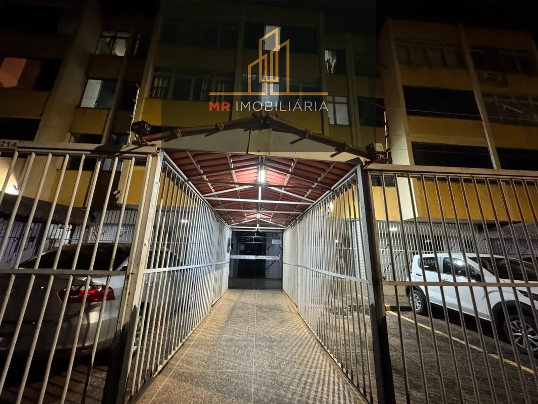 Vdd qi 8 guara 1 AP 2 qts sala coz banheiro armários piso porcelanato tudo em ót...