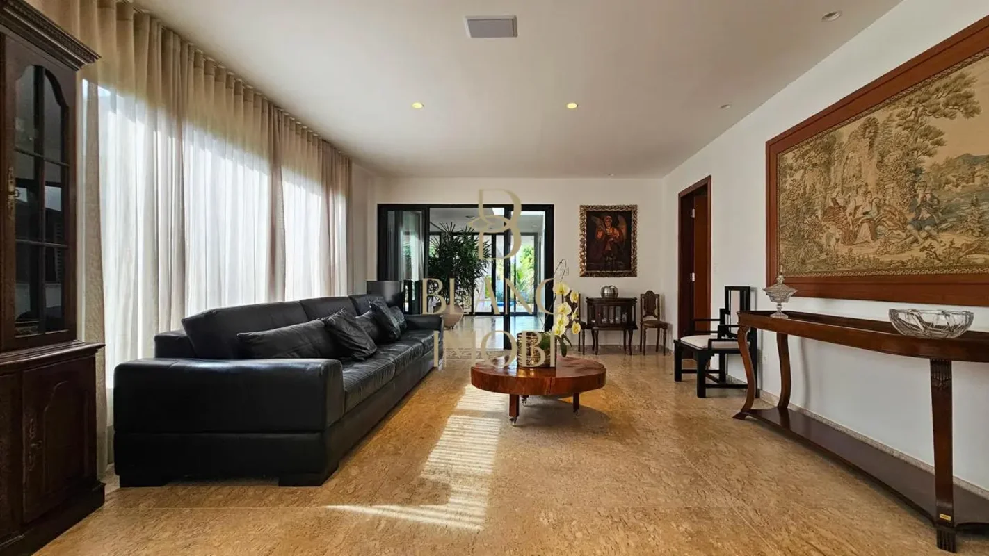 Casa Térrea Alto Padrão Exclusiva à Venda – SHIN QI 7, Lago Norte | Brasília/DFU...