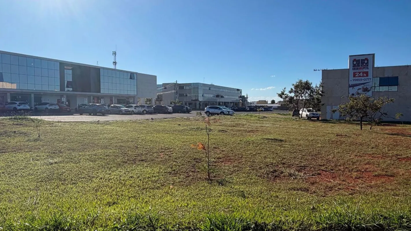LOTE COMERCIAL NO JARDIM BOTÂNICO | 400 M² | POTENCIAL CONSTRUTIVO DE ATÉ 600 M²...