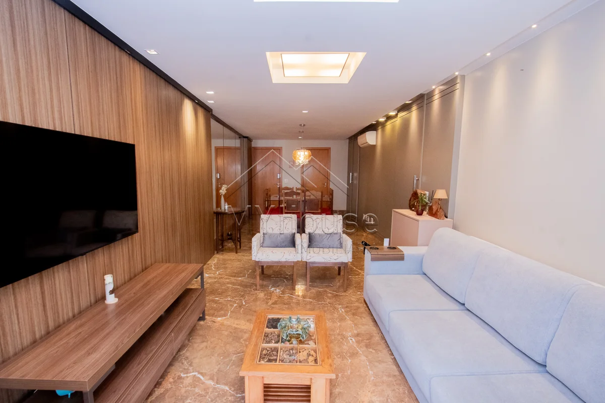 SINFONIA LINDO EXCLUSIVO - QD 202 - 4 QUARTOS - 4 VAGAS - ANDAR ALTO - ACEITA FI...