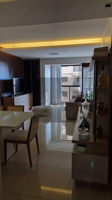 Aluga-se um lindo e aconchegante apartamento no quarto andar do Residencial Sola...