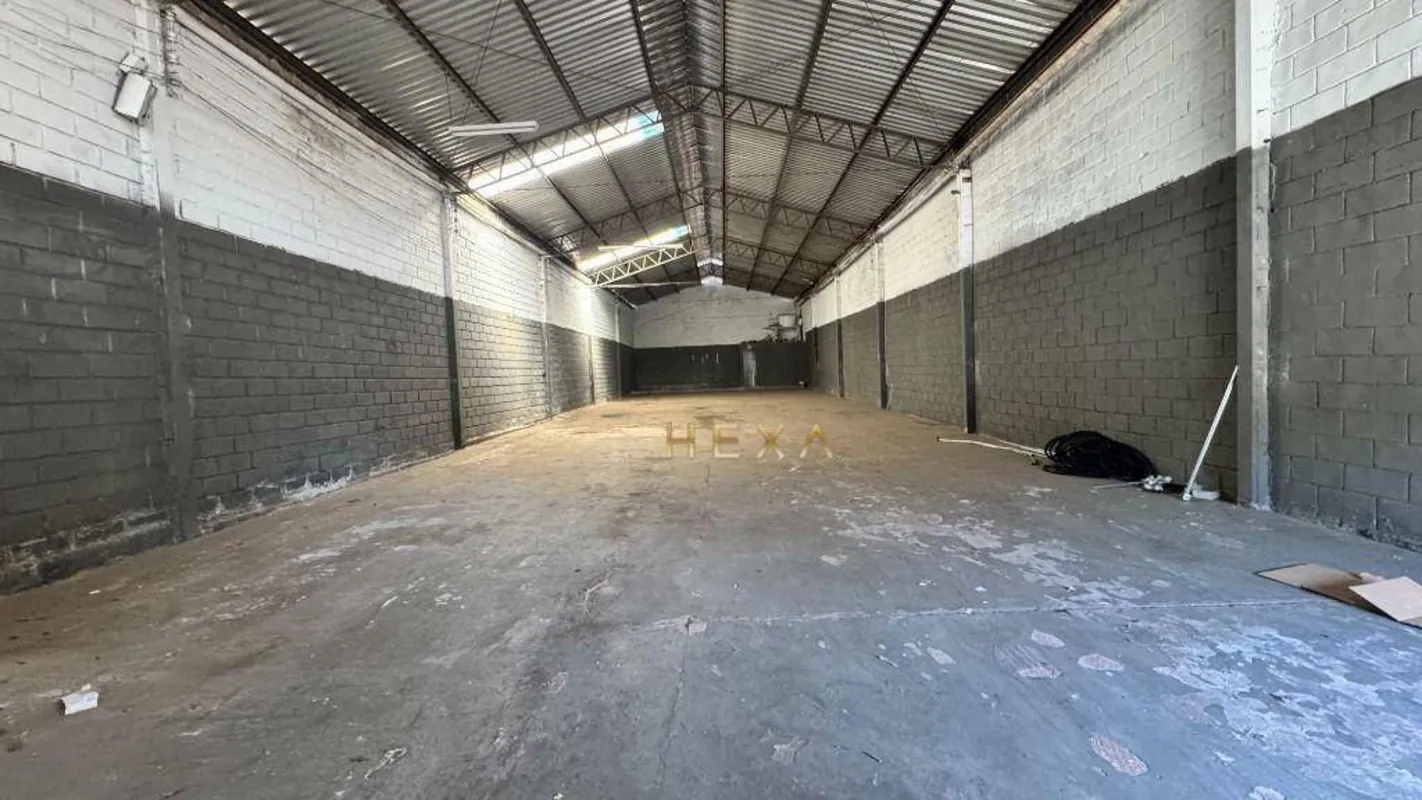 GALPÃO COMERCIAL PARA LOCAÇÃO JARDIM PLANALTO GOIÂNIAExcelente oportunidade para...