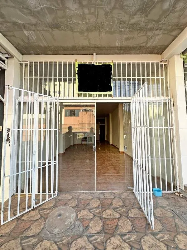 Loja Setor de Mansões - Sobradinho-DF;Muito bem localizada;Tamanho bom;Laje disp...