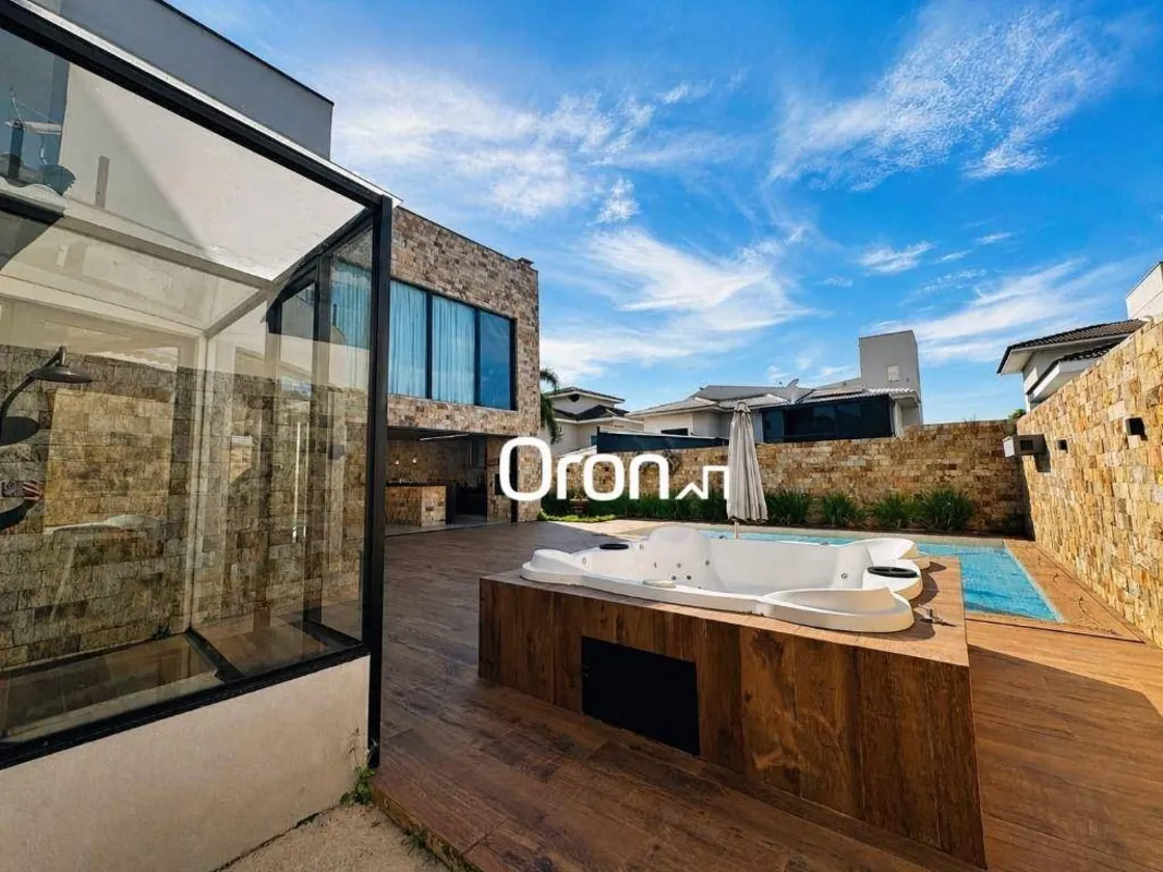 CÓDIGO DO IMÓVEL: SO1036LOCALIZAÇÃO:Próximo ao Plaza D oro Shopping, com fácil a...