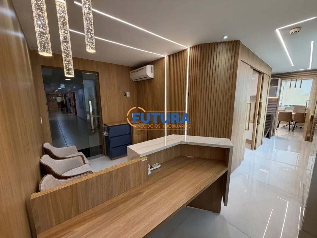 A FUTURA NEGÓCIOS IMOBILIÁRIOS disponibiliza para VENDA: SALA COMERCIAL REFORMAD...
