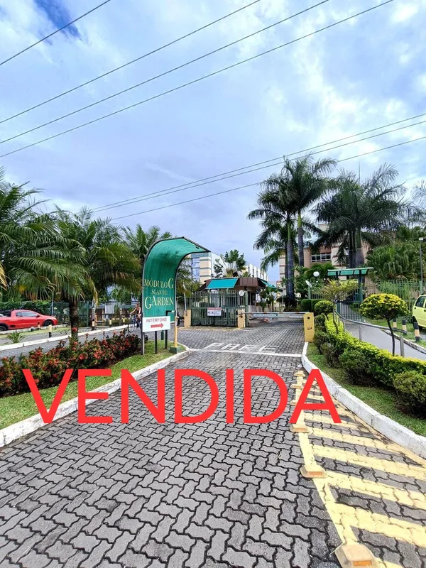 Conquiste um estilo de vida confortável e prático na Kitnet-Studio localizada no...