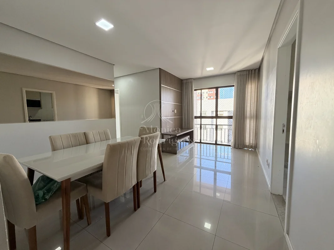 Espaços bem distribuídos em planta Inteligente com 02 Quartos c/ Suíte + Closet ...