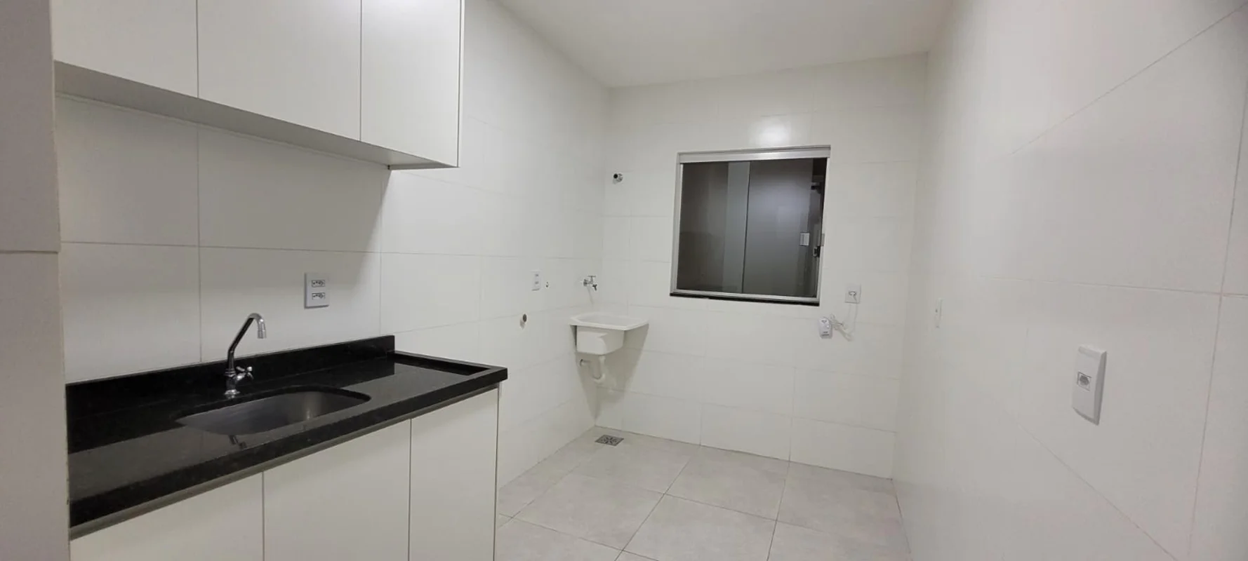 Apartamento padrão, com 73,73 m² à venda na Rua 4A Travessa 3 Blocos 3, na melho...