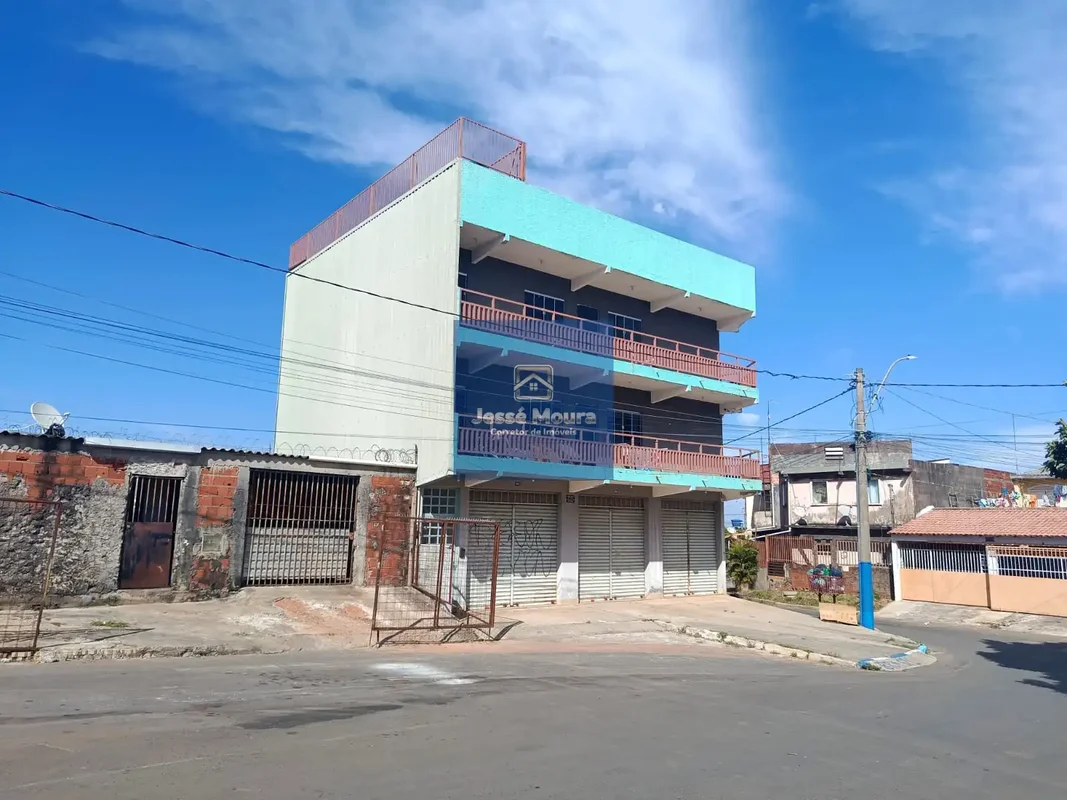 Jessé Moura - Corretor de Imóveis - Vende: Prédio Residencial/Comercial - Recant...