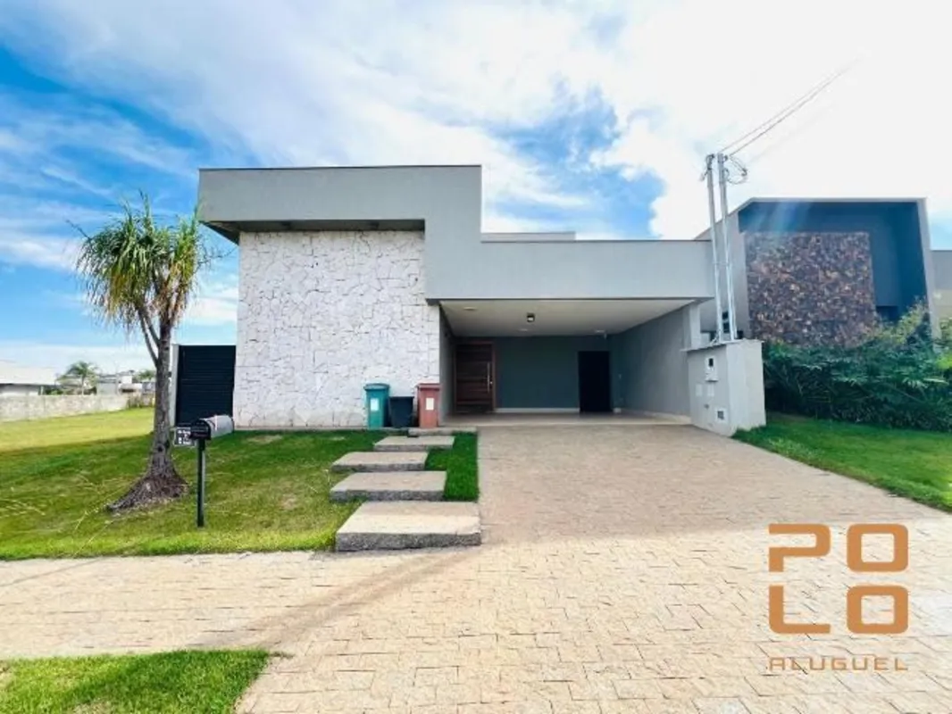 Casa para alugar no Condomínio Residencial Jardins Bolonha, em Senador Canedo, c...