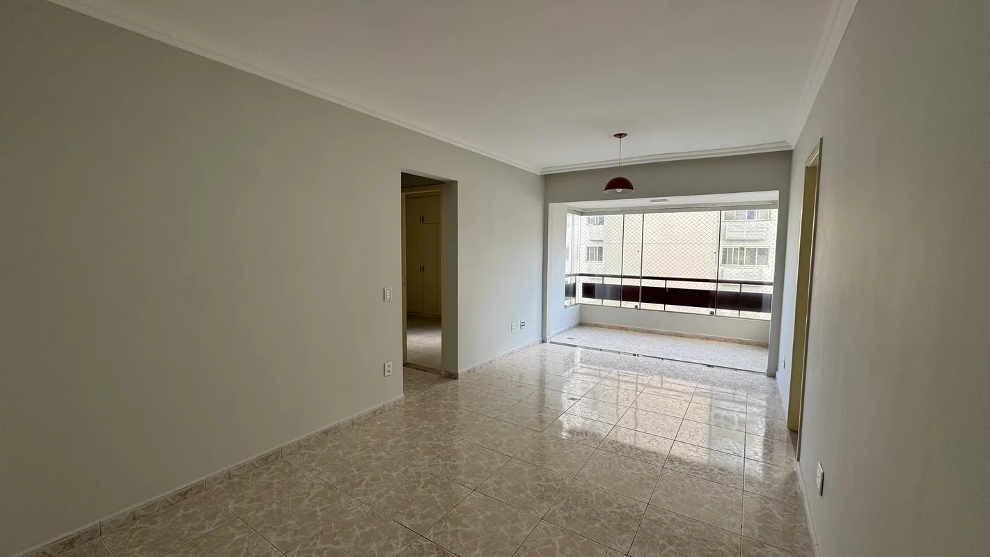 Conheça um excelente apartamento na SQN 309 Bloco F, ASA NORTE, Brasília/DF. Uma...