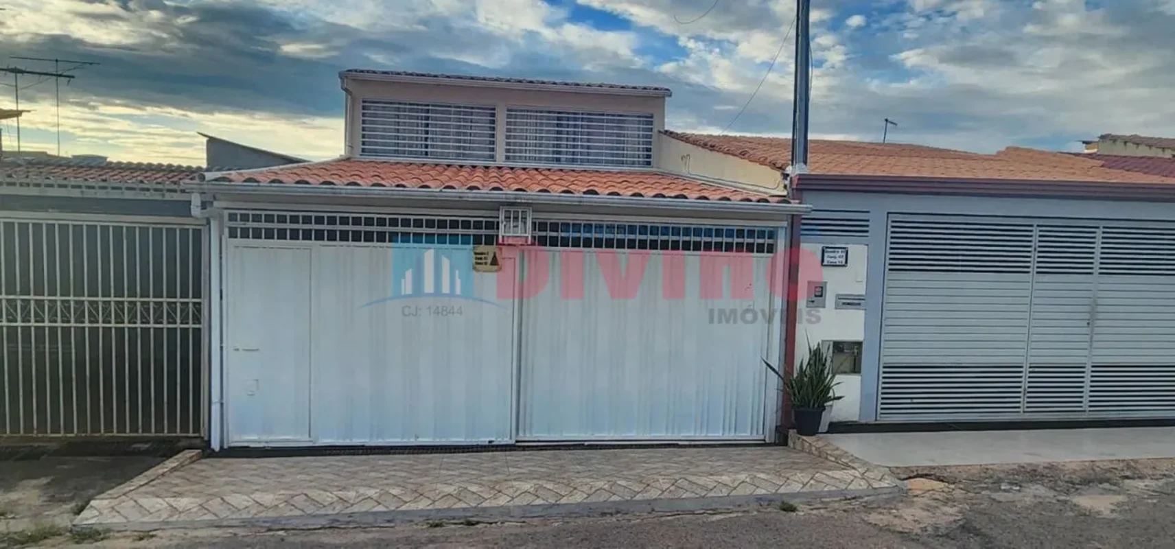 Quadra 02 | Conjunto C-7 | Sobradinho DFCasa impecável, pronta para morar:* 2 pa...
