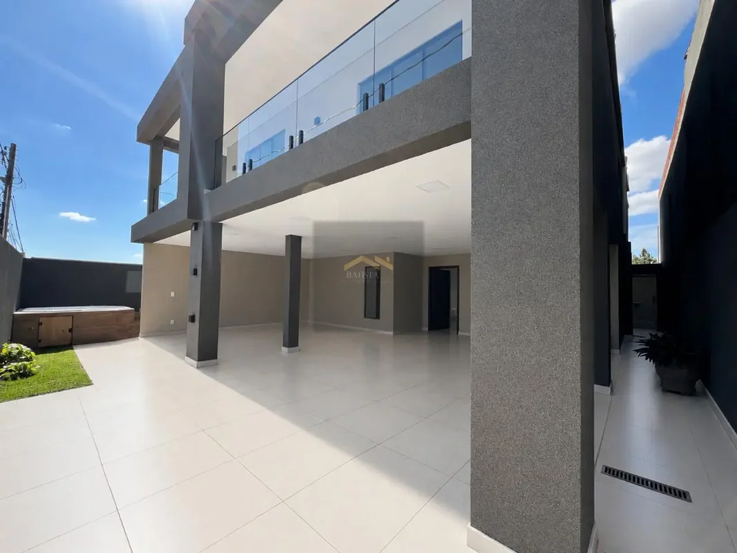 Batista Soluções Imobiliárias vendeCasa de Alto Padrão na Colônia Agrícola – Ave...