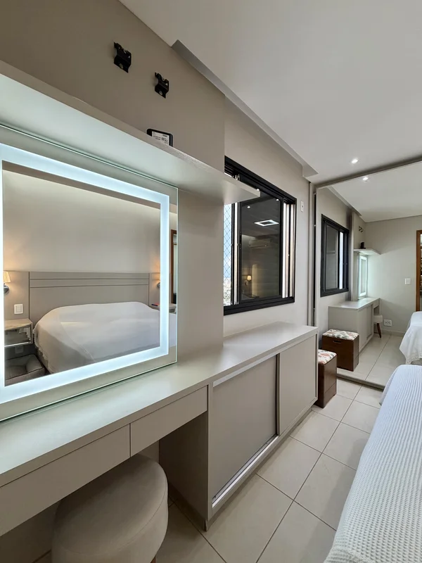 Apartamento MOBILIADO com 104m² de área privativa e Churrasqueira à carvãoSão 3 ...