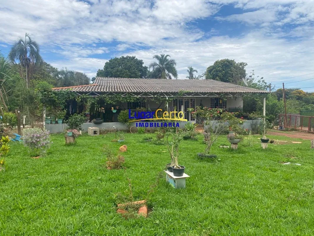 EXCELENTE CHÁCARA EM RAJADINHA 1 / CÓRREGO NOS FUNDOSESTA CHARMOSA PROPRIEDADE C...
