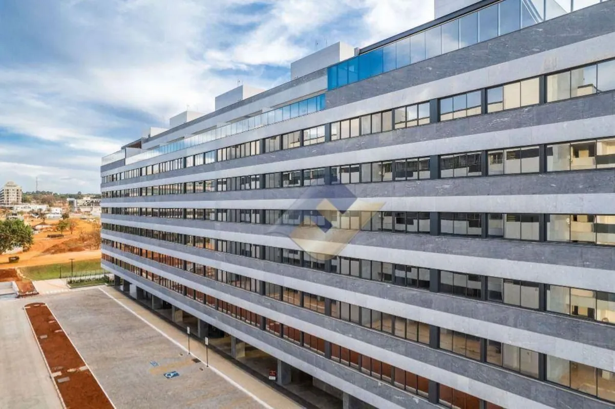 APARTAMENTO À VENDA | 113,46m² | 2 VAGAS DE GARAGEM | EDIFÍCIO ESSENTIA | NOROES...