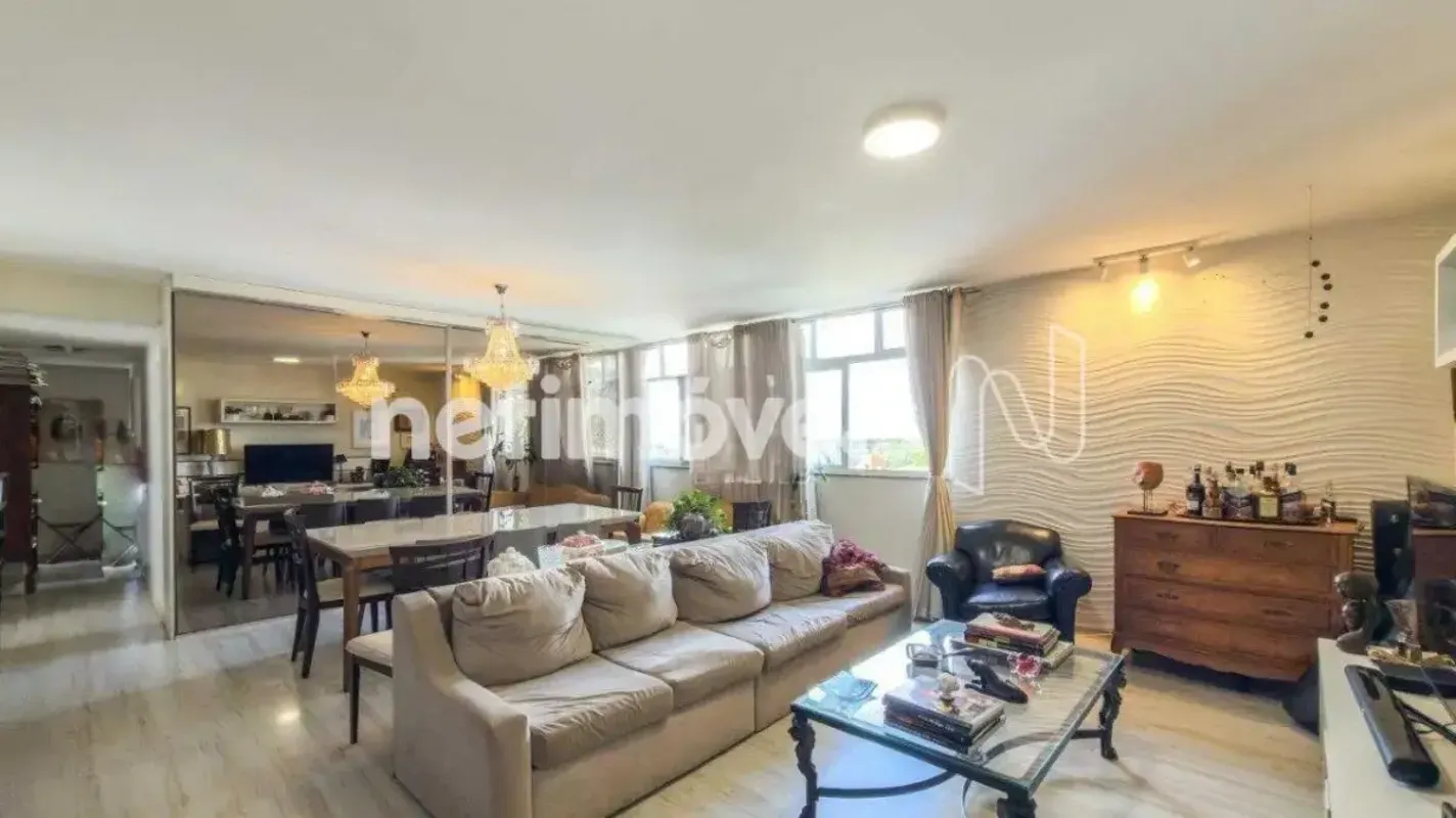  SHCGN 706 | 3 Quartos | 112m² | Asa Norte Apartamento amplo, confortável e muit...