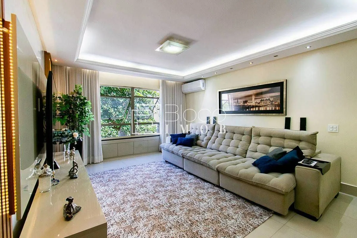 Para quem valoriza o espaço e a qualidade de vida acima de tudo, este apartament...