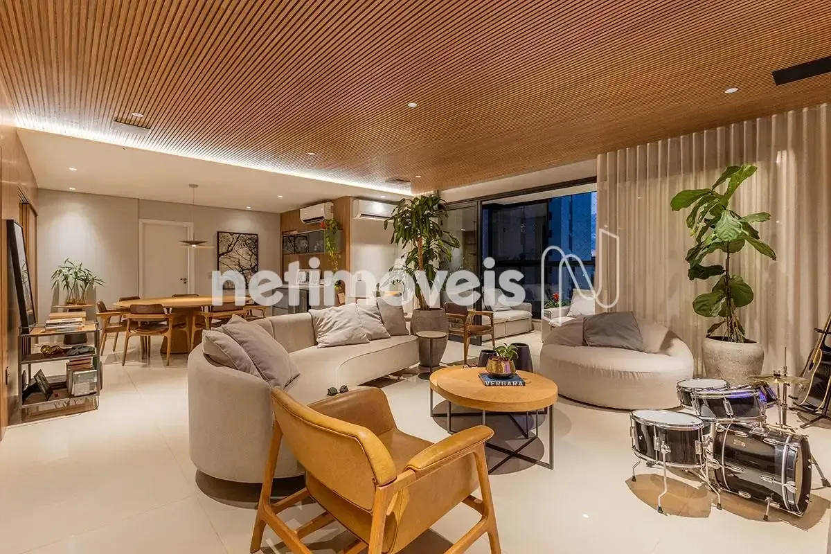 Signature Park Sul | 4 Quartos | Reformado | Projeto de Arquiteto Existem aparta...