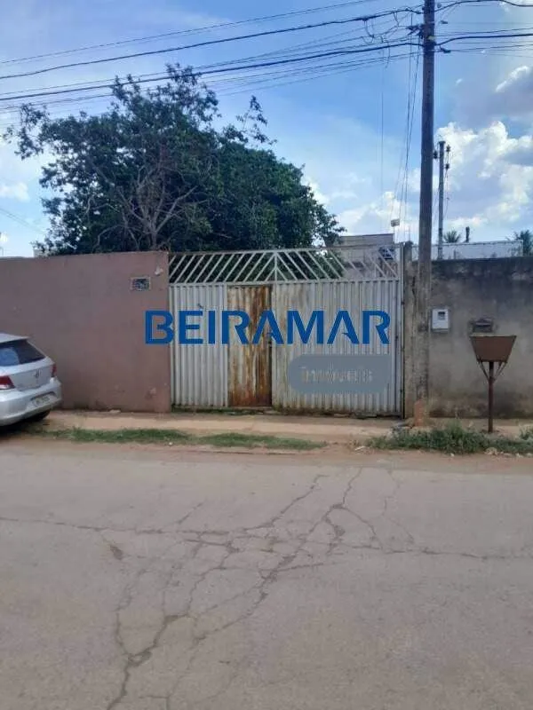 Se você busca uma casa com excelente espaço externo, localização estratégica e d...