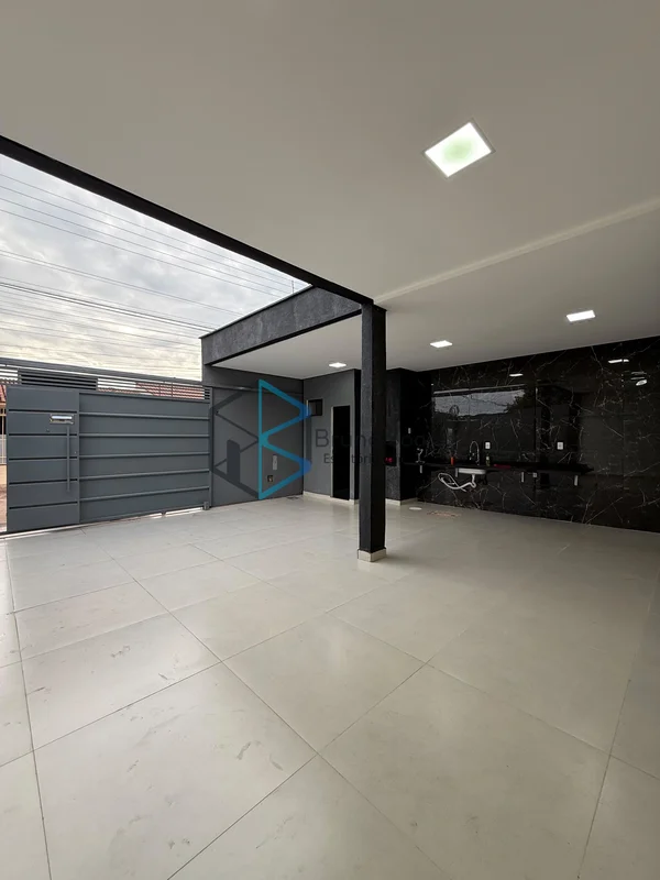 * 3 quartos amplos, sendo 1 suíte;* Acabamento premium;* Projeto de iluminação e...