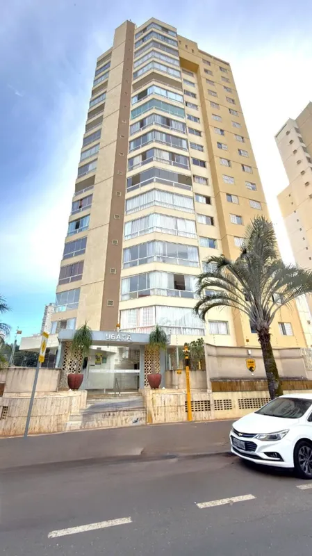 Cobertura duplex à venda com 3 suítes e 248m² no Edifício Ubatã ? Setor Bela Vis...