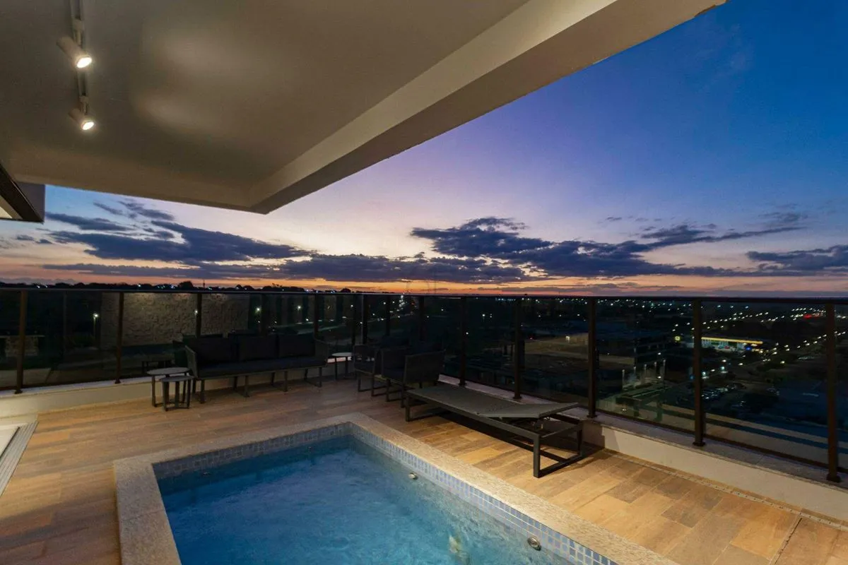COBERTURA PRIVATIVA | SQNW 302 | VISTA LIVRE PERMANENTE | 210m²Um projeto exclus...