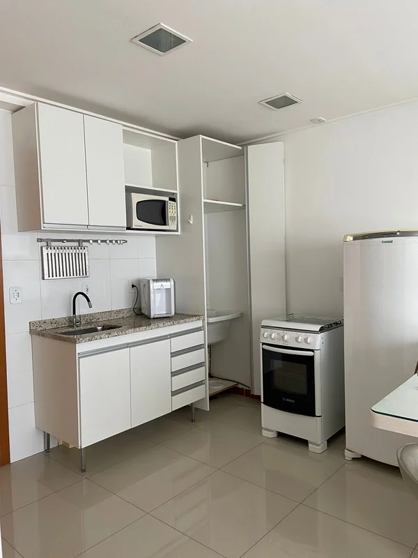 APARTAMENTO SEMI MOBILIADOÓTIMA LOCALIZAÇÃO 26/06/26