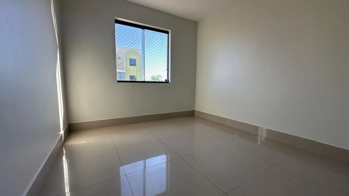 Conquiste seu novo lar na QNL 2, Taguatinga Norte, DF. Este confortável apartame...